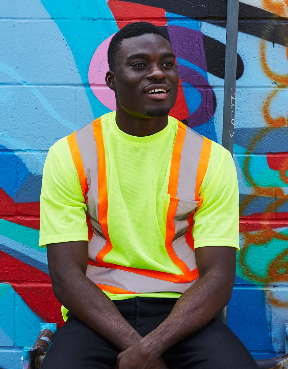 T-shirt de sécurité à manches courtes et à col ras du cou Hi Vis avec poche sur la poitrine